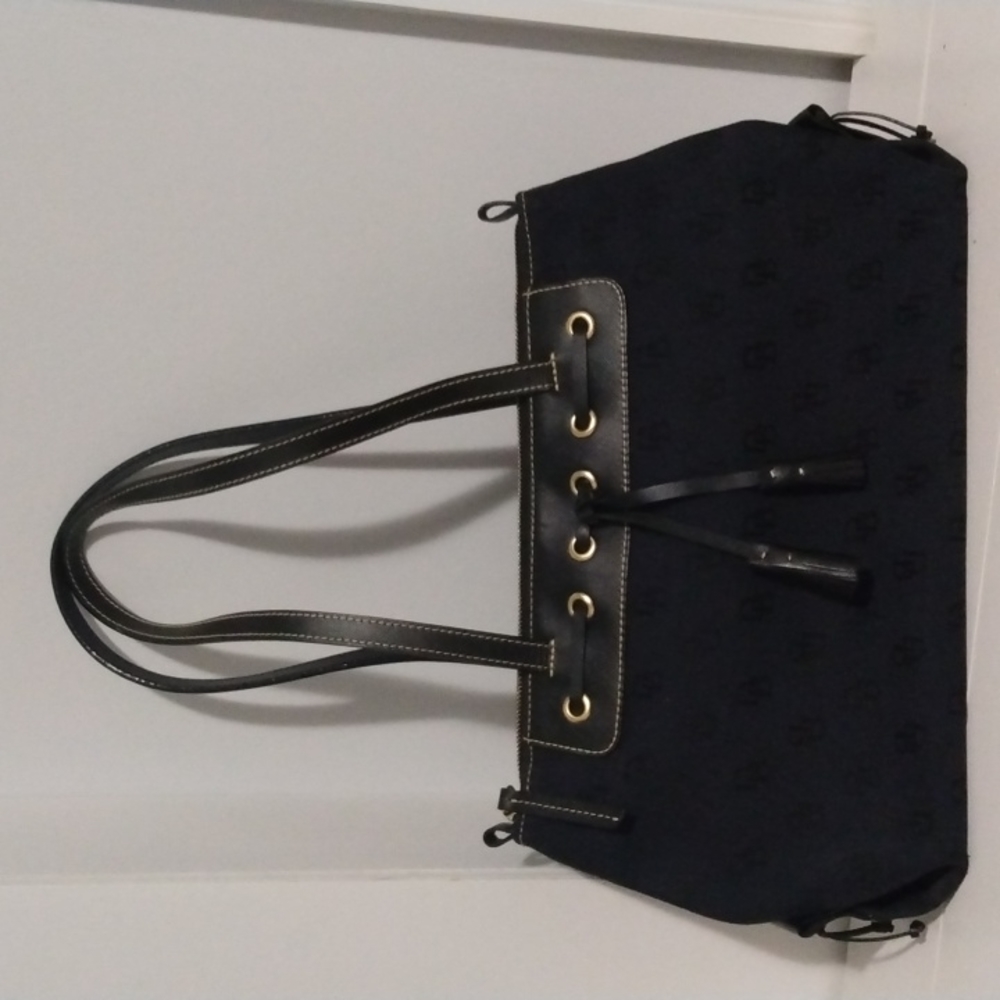 COPY - Dooney & Bourke